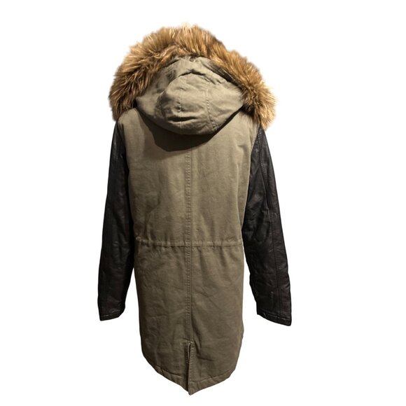 Tobi Green Coat Fur Hooded Parka Faux Leather Sleeves Quilted Lining Size Large - Picture 6 of 9